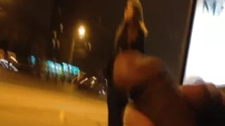 Dziewczyna pieprzy się przed kamerą z Batmanem. darmowe filmy orno