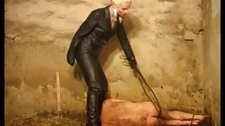 Członek głęboko w darmowy sex xxx usta. Twardy kutas walenie w anal. Krzyczy i prosi o więcej.