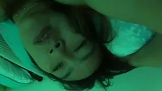 Kałamarz uprawia darmowe pormo seks z czarnym mężczyzną.